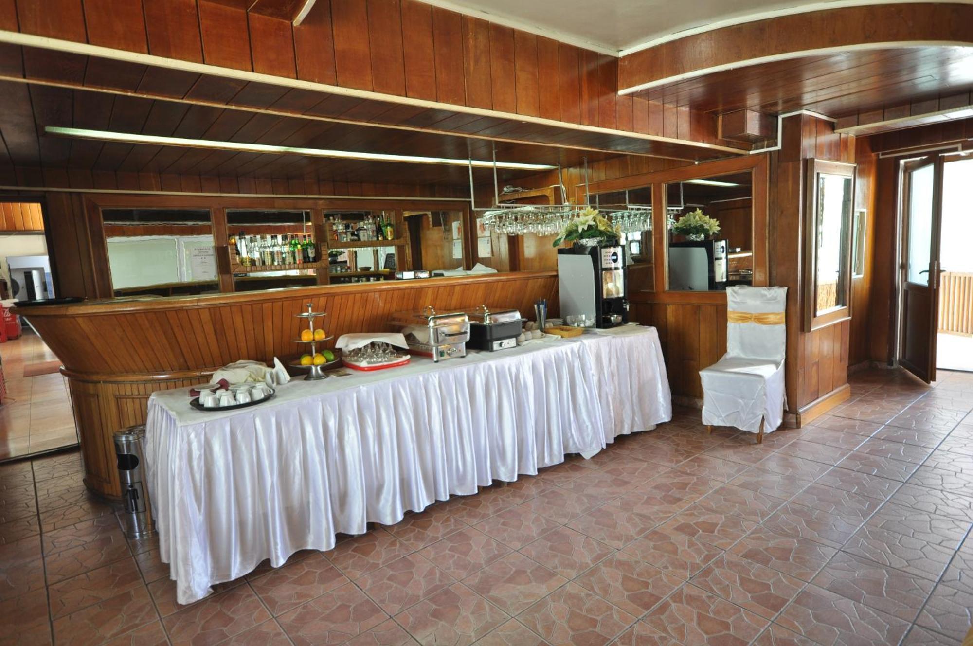 Hotel Dobrogea Constança Restaurante foto
